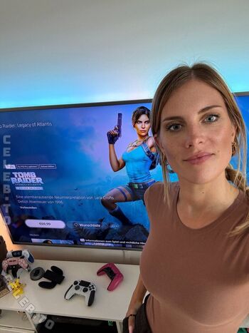 Full leaked Yve gaming private onlyfans photo
